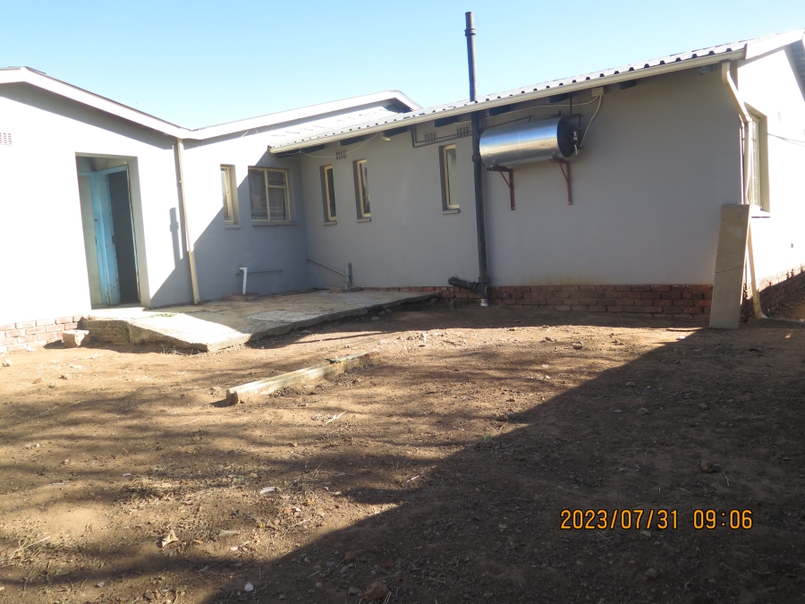 3 Bedroom Property for Sale in Bonaero Park Gauteng