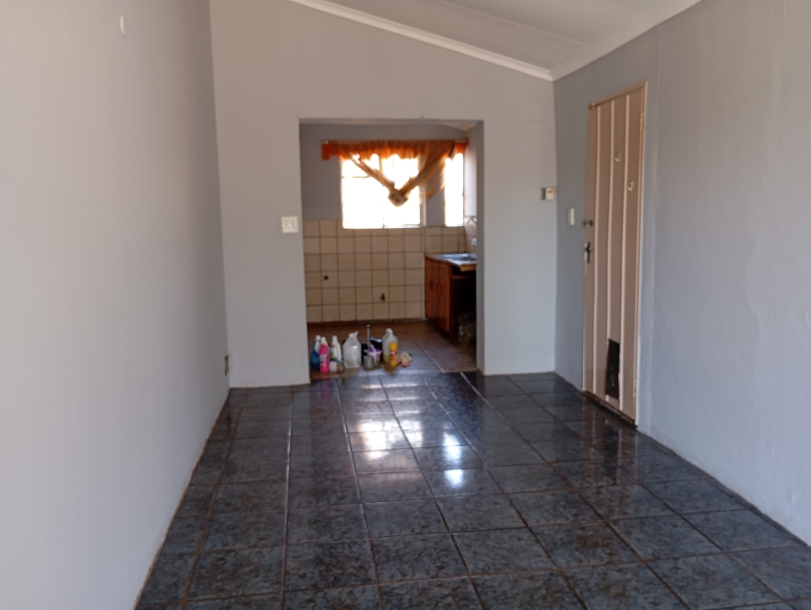 3 Bedroom Property for Sale in Bonaero Park Gauteng