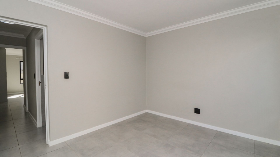 2 Bedroom Property for Sale in Morningside Gauteng