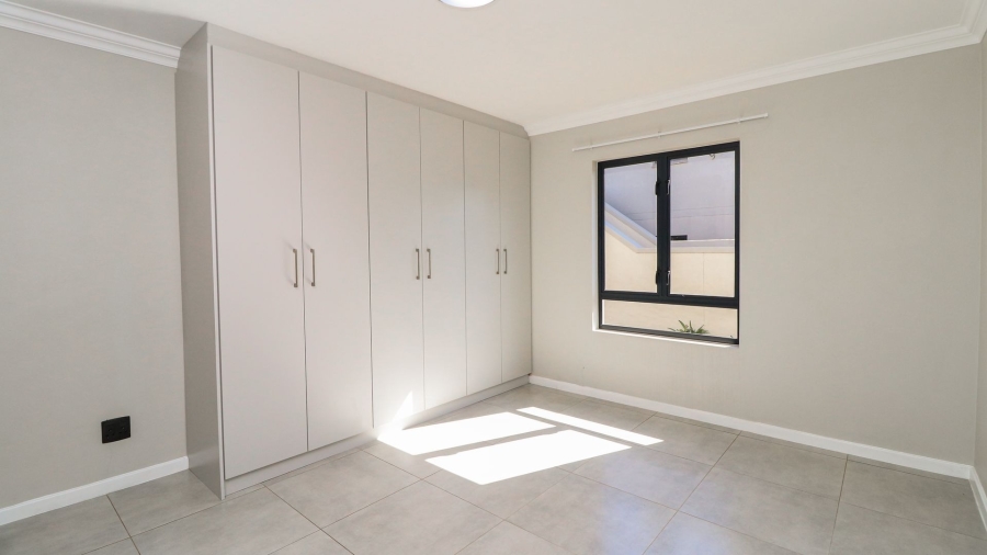 2 Bedroom Property for Sale in Morningside Gauteng