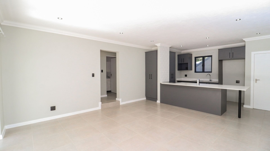 2 Bedroom Property for Sale in Morningside Gauteng