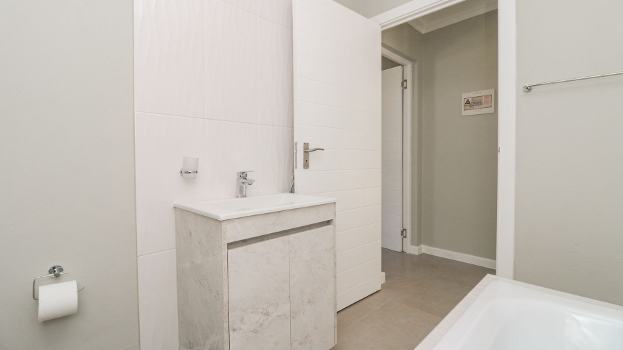 2 Bedroom Property for Sale in Morningside Gauteng