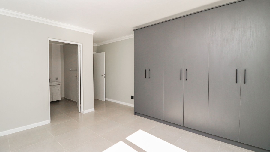 2 Bedroom Property for Sale in Morningside Gauteng