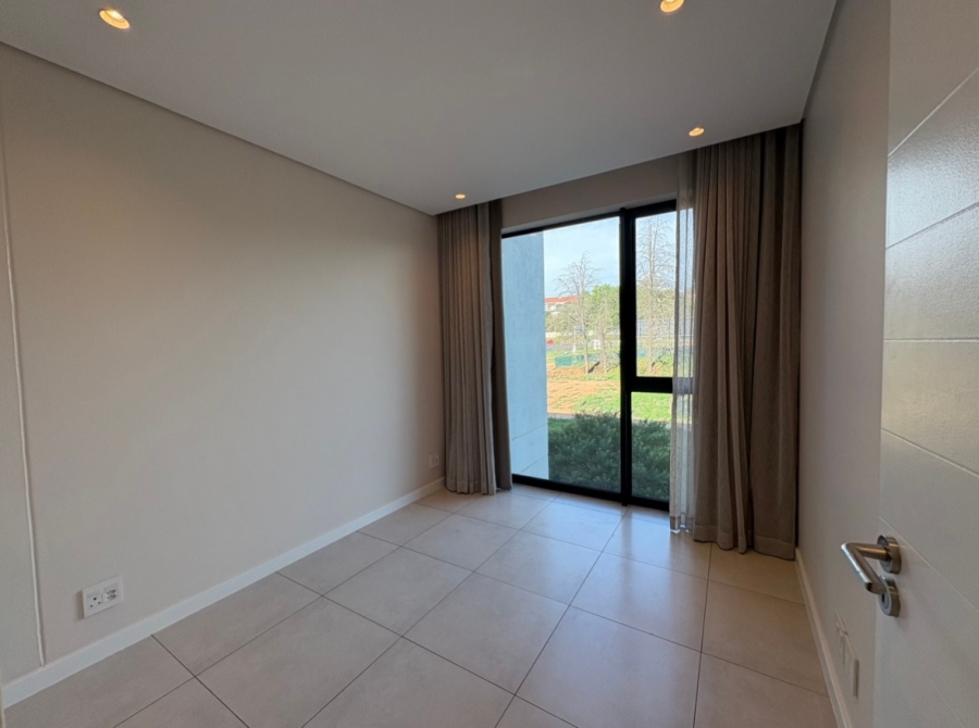 To Let 2 Bedroom Property for Rent in Sandown Gauteng