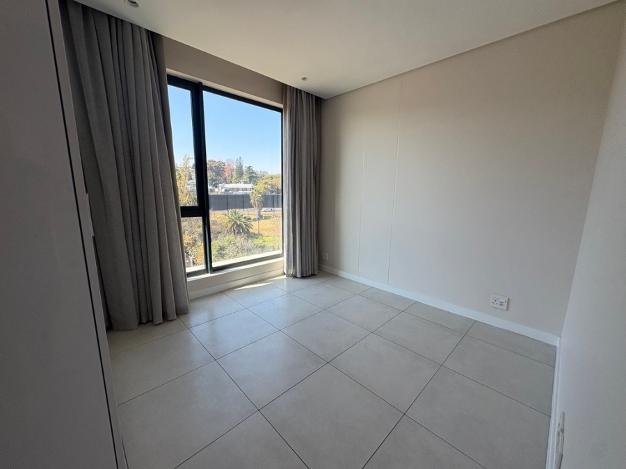 To Let 2 Bedroom Property for Rent in Sandown Gauteng