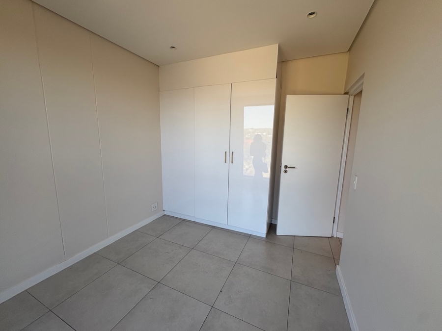 To Let 2 Bedroom Property for Rent in Sandown Gauteng