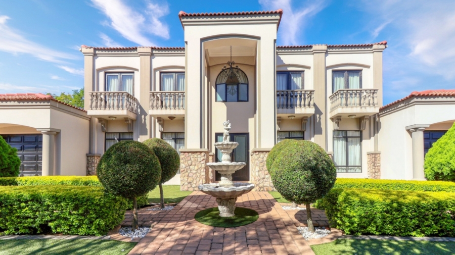 To Let 5 Bedroom Property for Rent in Dainfern Golf Estate Gauteng