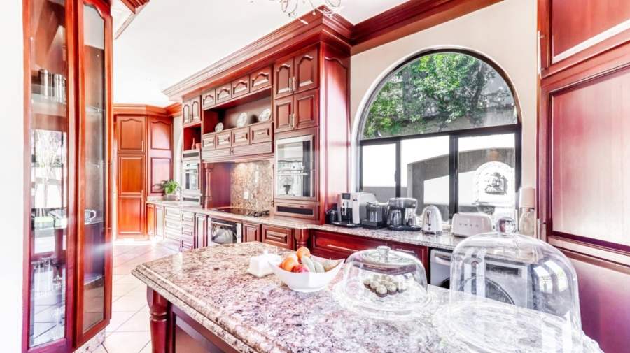 To Let 5 Bedroom Property for Rent in Dainfern Golf Estate Gauteng