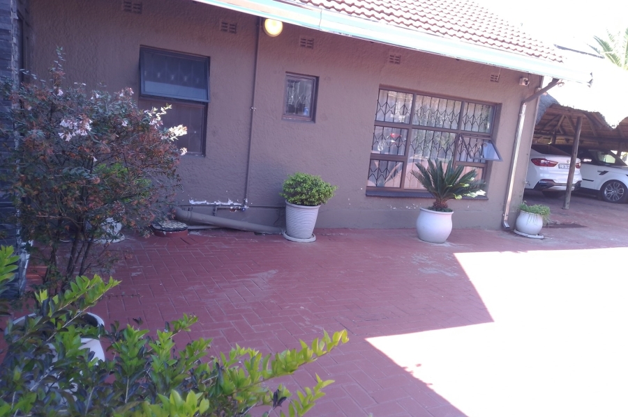 4 Bedroom Property for Sale in Oriel Gauteng