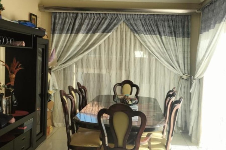 4 Bedroom Property for Sale in Oriel Gauteng