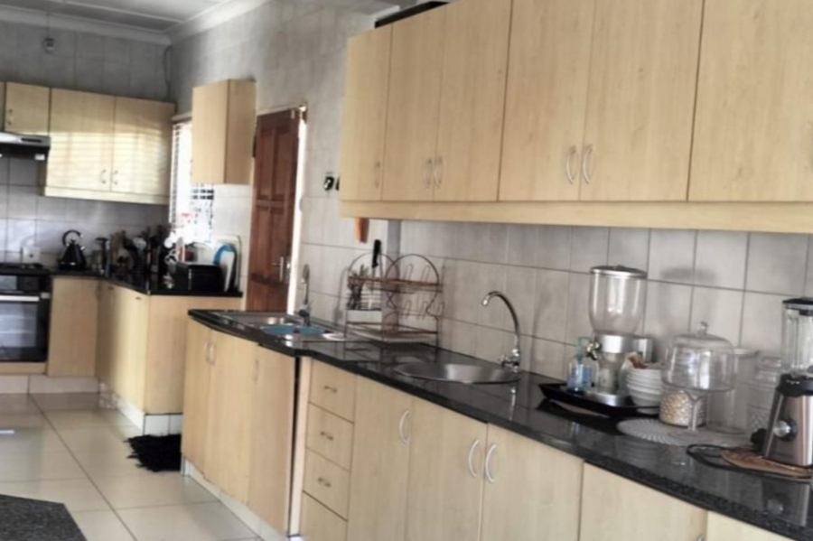 4 Bedroom Property for Sale in Oriel Gauteng