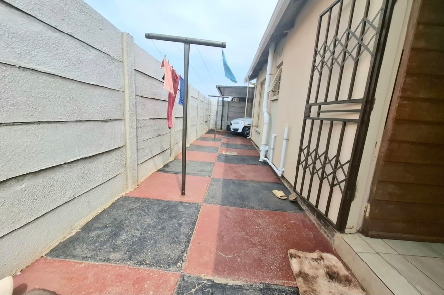 2 Bedroom Property for Sale in Sky City Gauteng