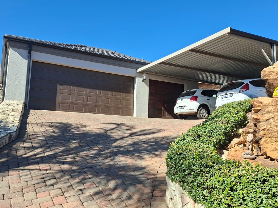3 Bedroom Property for Sale in Noordheuwel Gauteng
