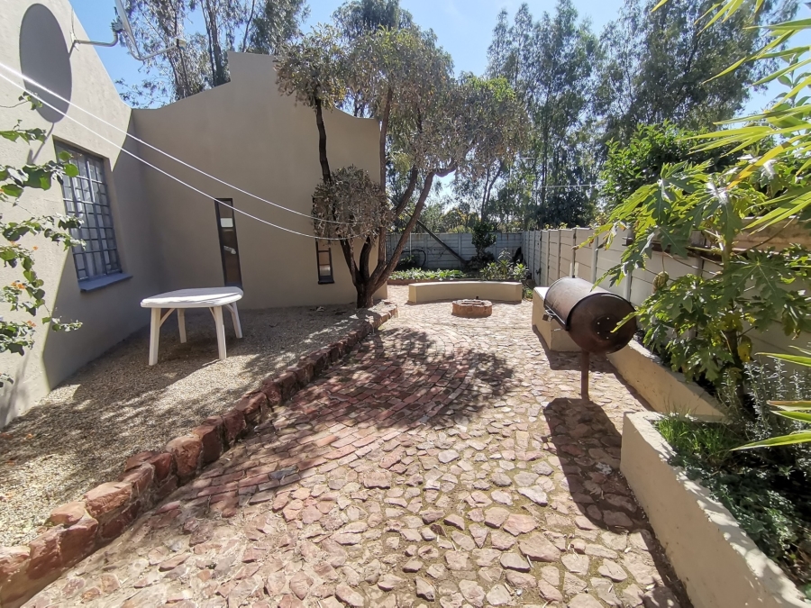 3 Bedroom Property for Sale in Albertsdal Gauteng