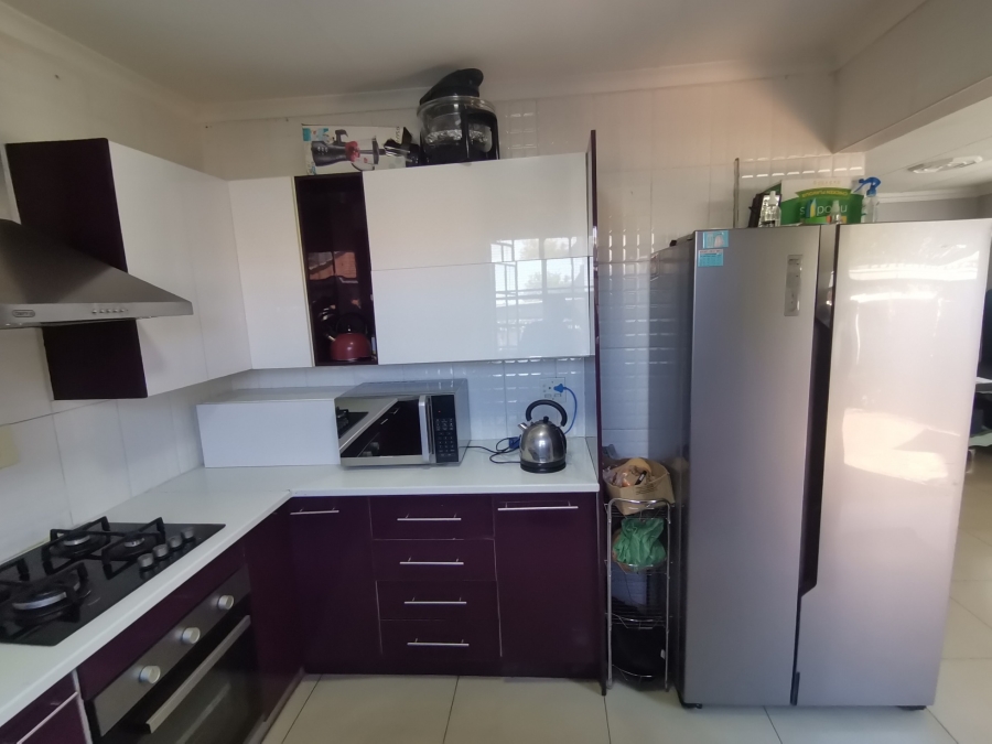 3 Bedroom Property for Sale in Albertsdal Gauteng