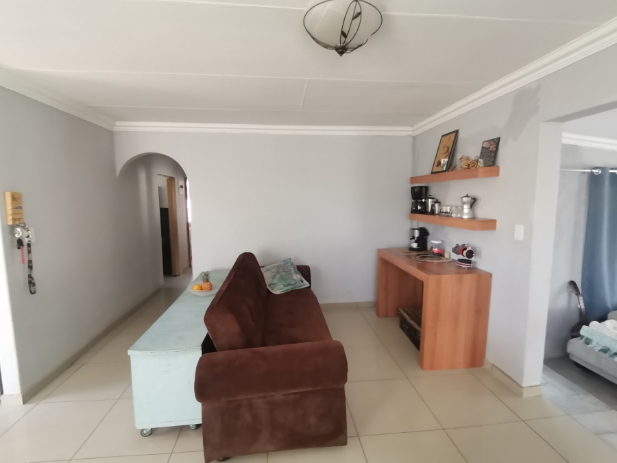 3 Bedroom Property for Sale in Albertsdal Gauteng
