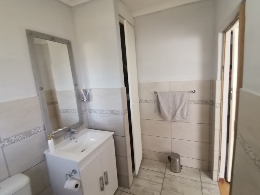 3 Bedroom Property for Sale in Albertsdal Gauteng