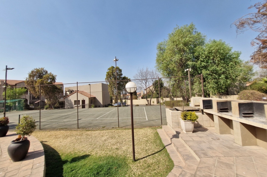 2 Bedroom Property for Sale in Noordhang Gauteng