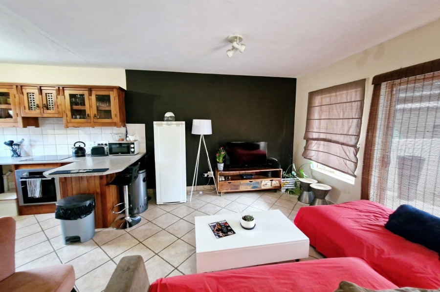 2 Bedroom Property for Sale in Noordhang Gauteng