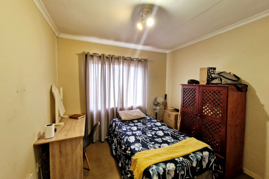 2 Bedroom Property for Sale in Noordhang Gauteng