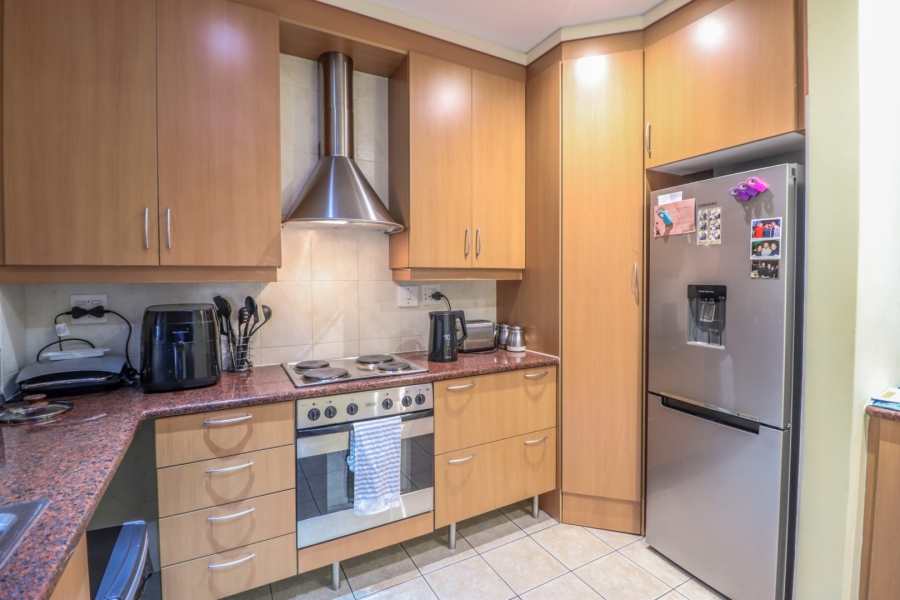 1 Bedroom Property for Sale in Morningside Gauteng