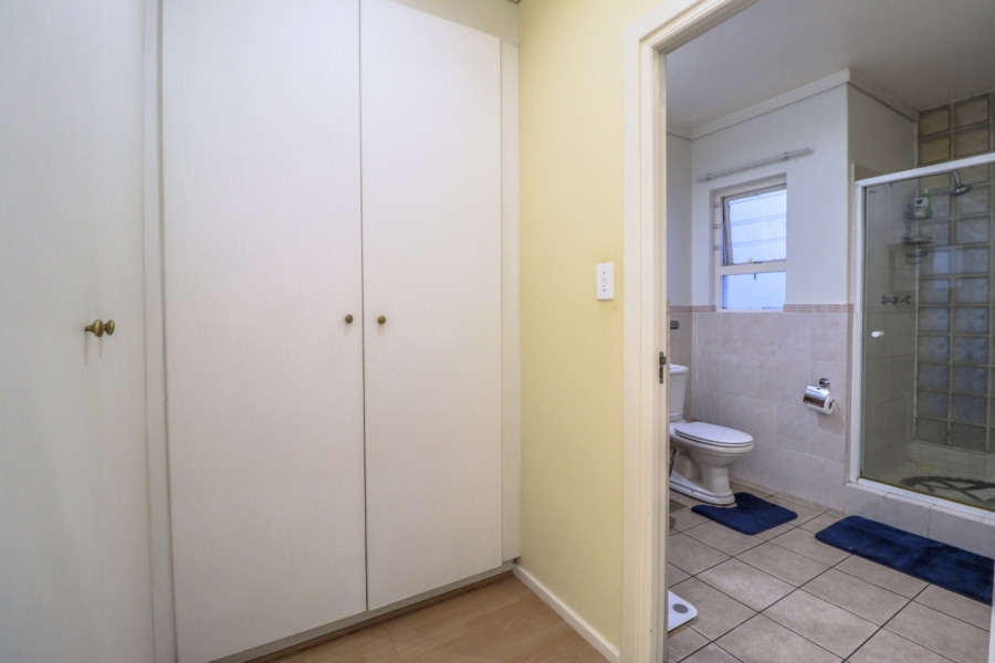 1 Bedroom Property for Sale in Morningside Gauteng