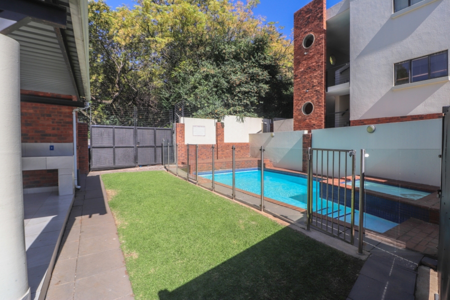 1 Bedroom Property for Sale in Morningside Gauteng