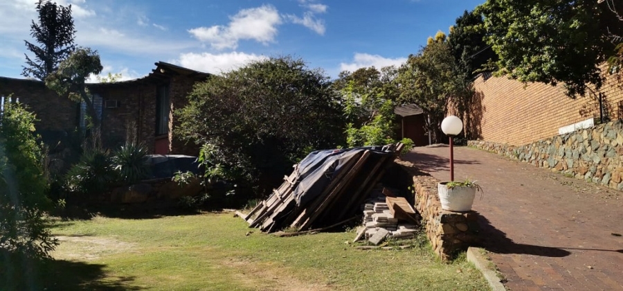 4 Bedroom Property for Sale in Glenvista Gauteng