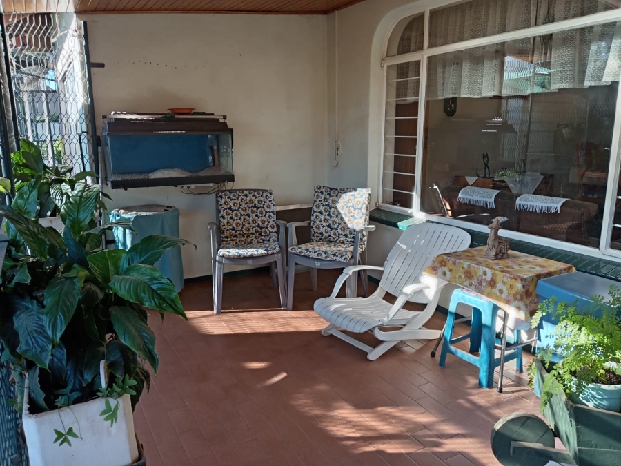 4 Bedroom Property for Sale in Groblerpark Gauteng