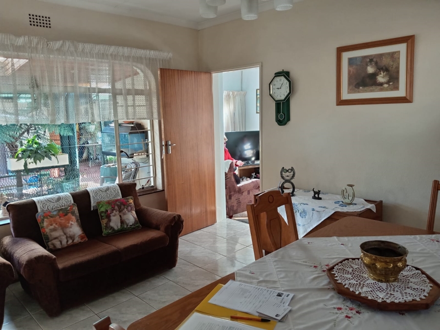 4 Bedroom Property for Sale in Groblerpark Gauteng