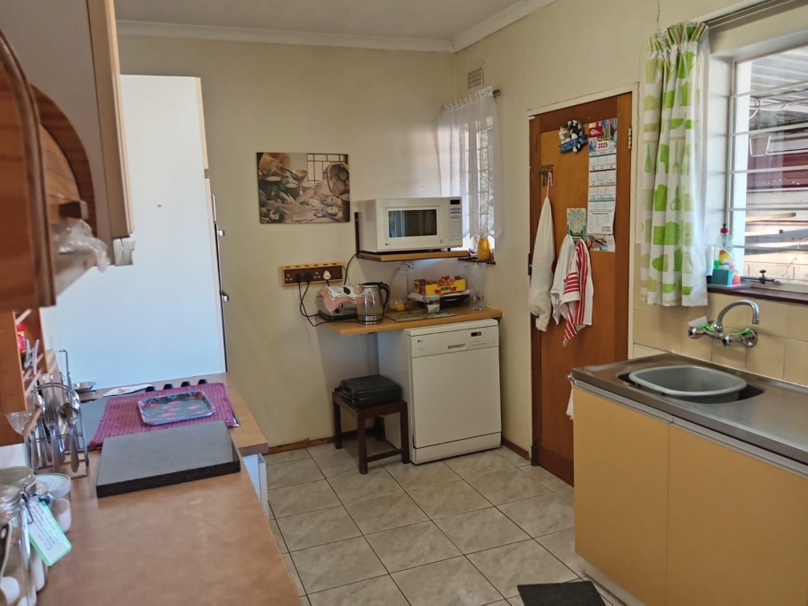 4 Bedroom Property for Sale in Groblerpark Gauteng