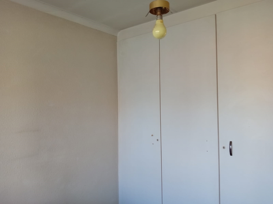 4 Bedroom Property for Sale in Groblerpark Gauteng