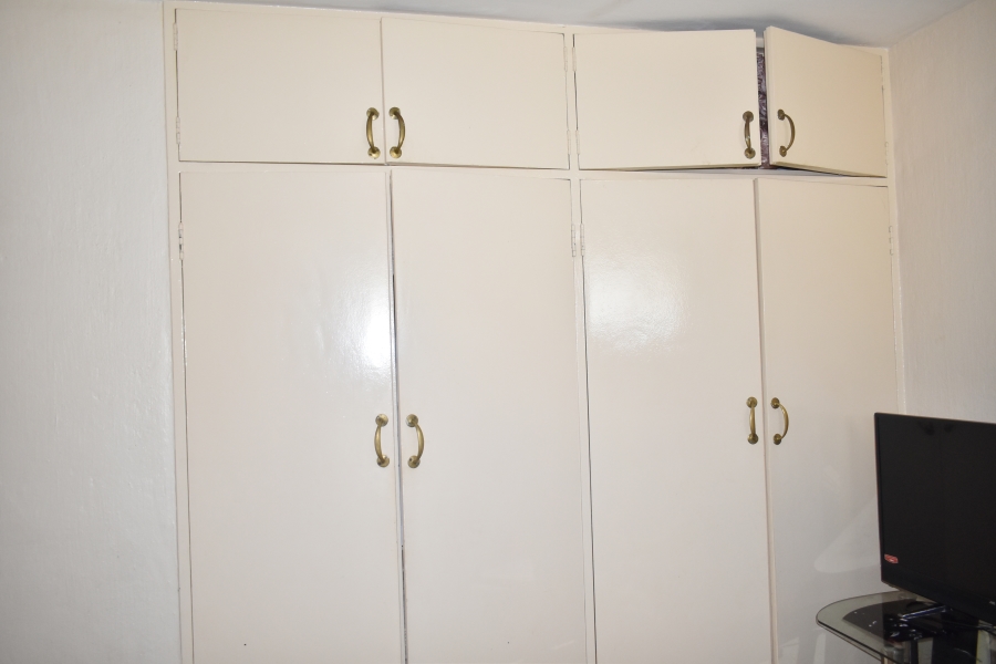 2 Bedroom Property for Sale in Sunnyside Gauteng