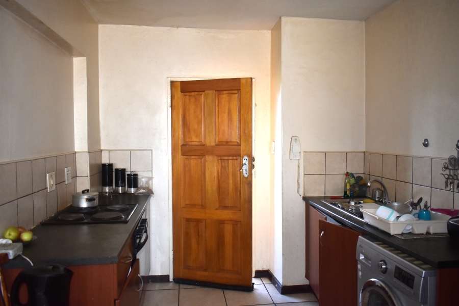 2 Bedroom Property for Sale in Sunnyside Gauteng
