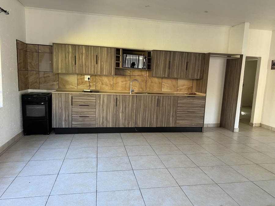 To Let 3 Bedroom Property for Rent in Kensington B Gauteng