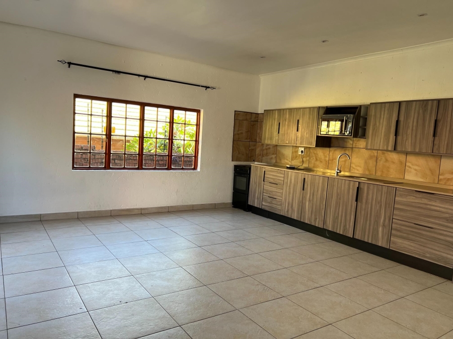 To Let 3 Bedroom Property for Rent in Kensington B Gauteng