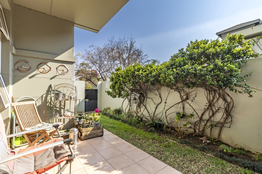 2 Bedroom Property for Sale in Bryanston Gauteng