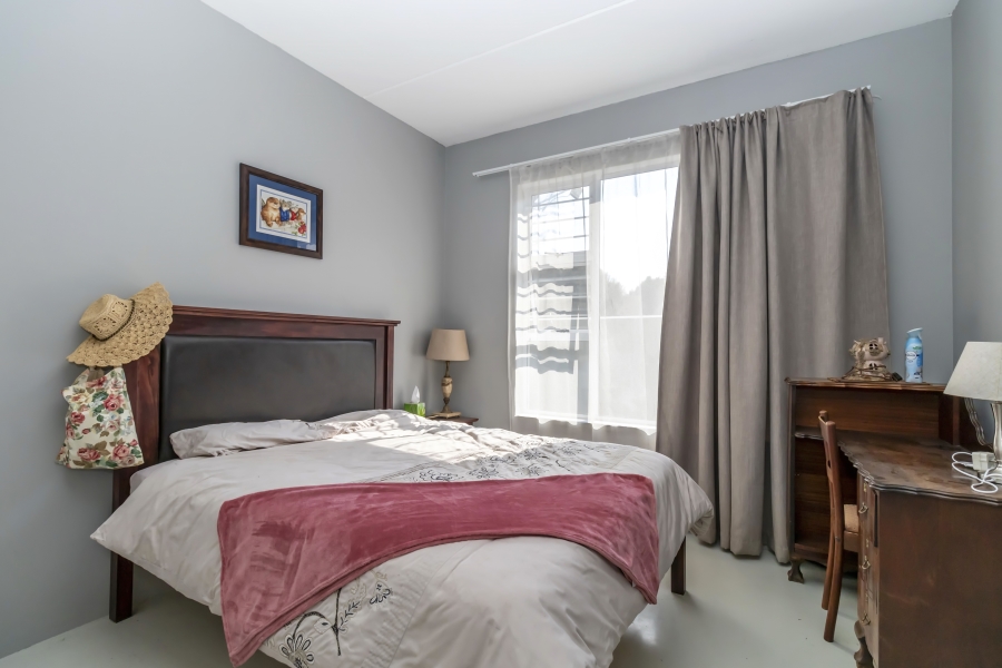 2 Bedroom Property for Sale in Bryanston Gauteng