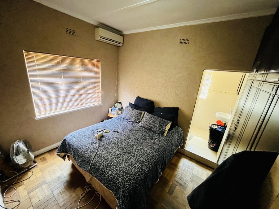 3 Bedroom Property for Sale in Crosby Gauteng
