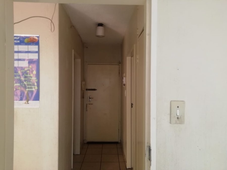 1 Bedroom Property for Sale in Sunnyside Gauteng