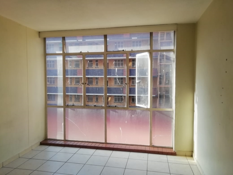 1 Bedroom Property for Sale in Sunnyside Gauteng