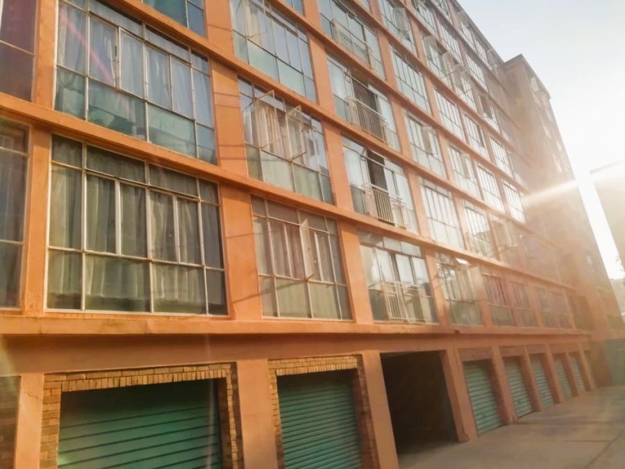 1 Bedroom Property for Sale in Sunnyside Gauteng