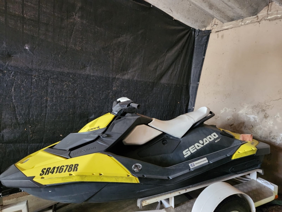 3 Bedroom Property for Sale in Three Rivers Proper Gauteng