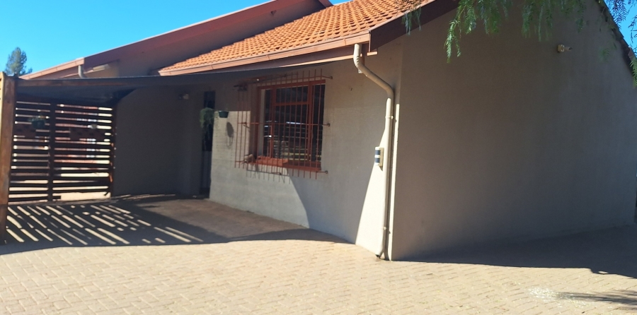 3 Bedroom Property for Sale in Nanescol Gauteng