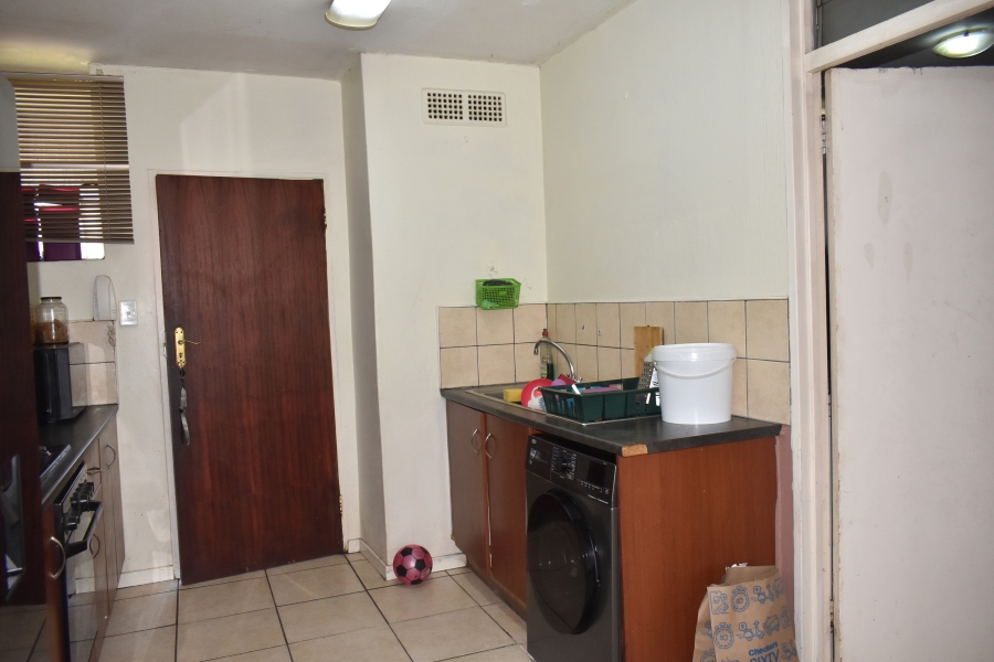 2 Bedroom Property for Sale in Sunnyside Gauteng