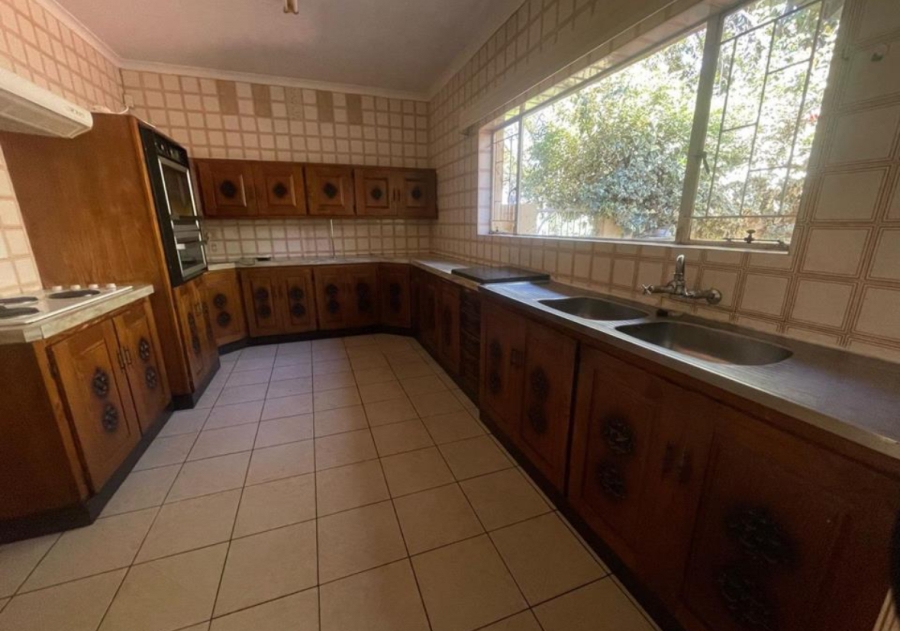 4 Bedroom Property for Sale in Randhart Gauteng