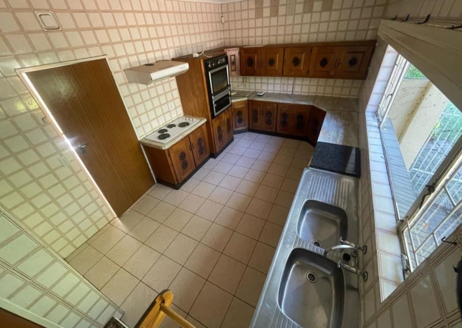 4 Bedroom Property for Sale in Randhart Gauteng