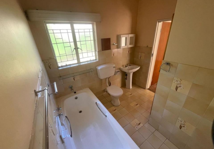 4 Bedroom Property for Sale in Randhart Gauteng