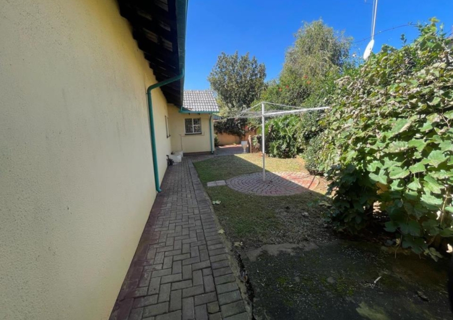 4 Bedroom Property for Sale in Randhart Gauteng