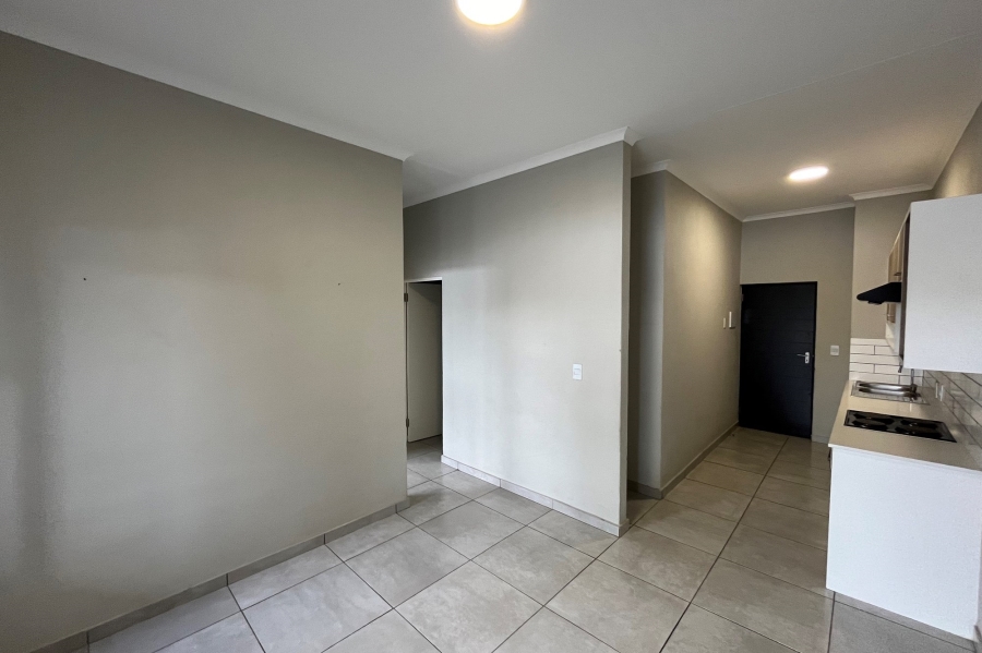 2 Bedroom Property for Sale in Glen Marais Gauteng
